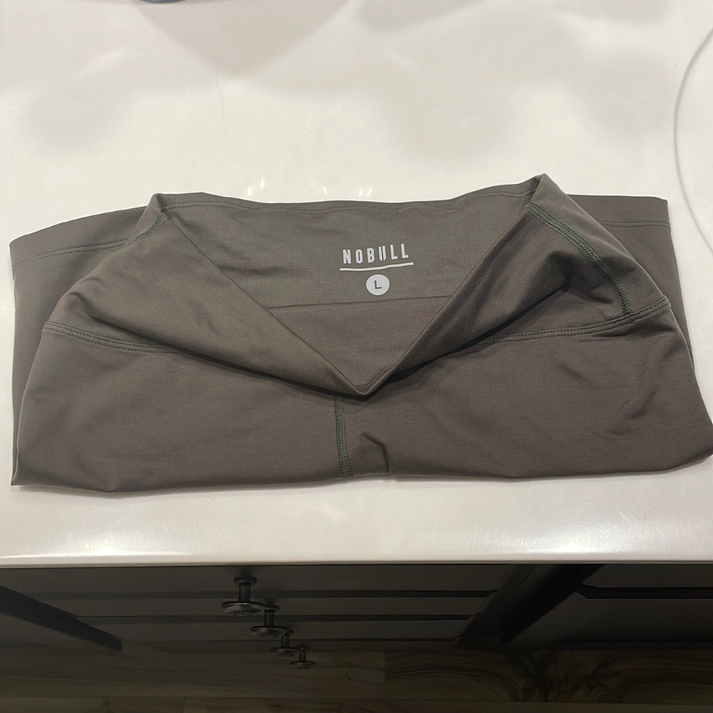 NO BULL shorts - Size L